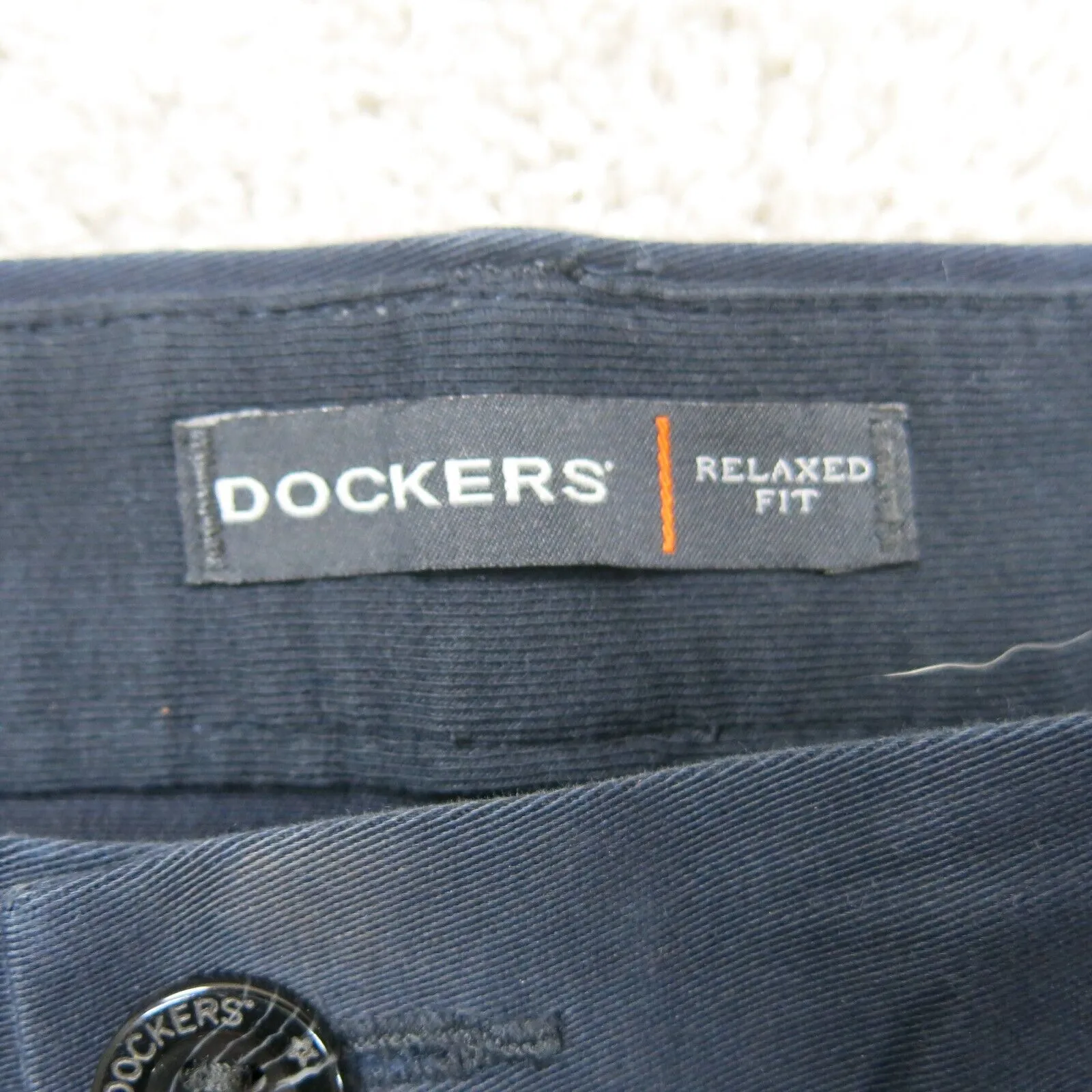 Dockers Mens Straight Leg Dress Pant Relaxed Fit Mid Rise Pockets Black W34XL32