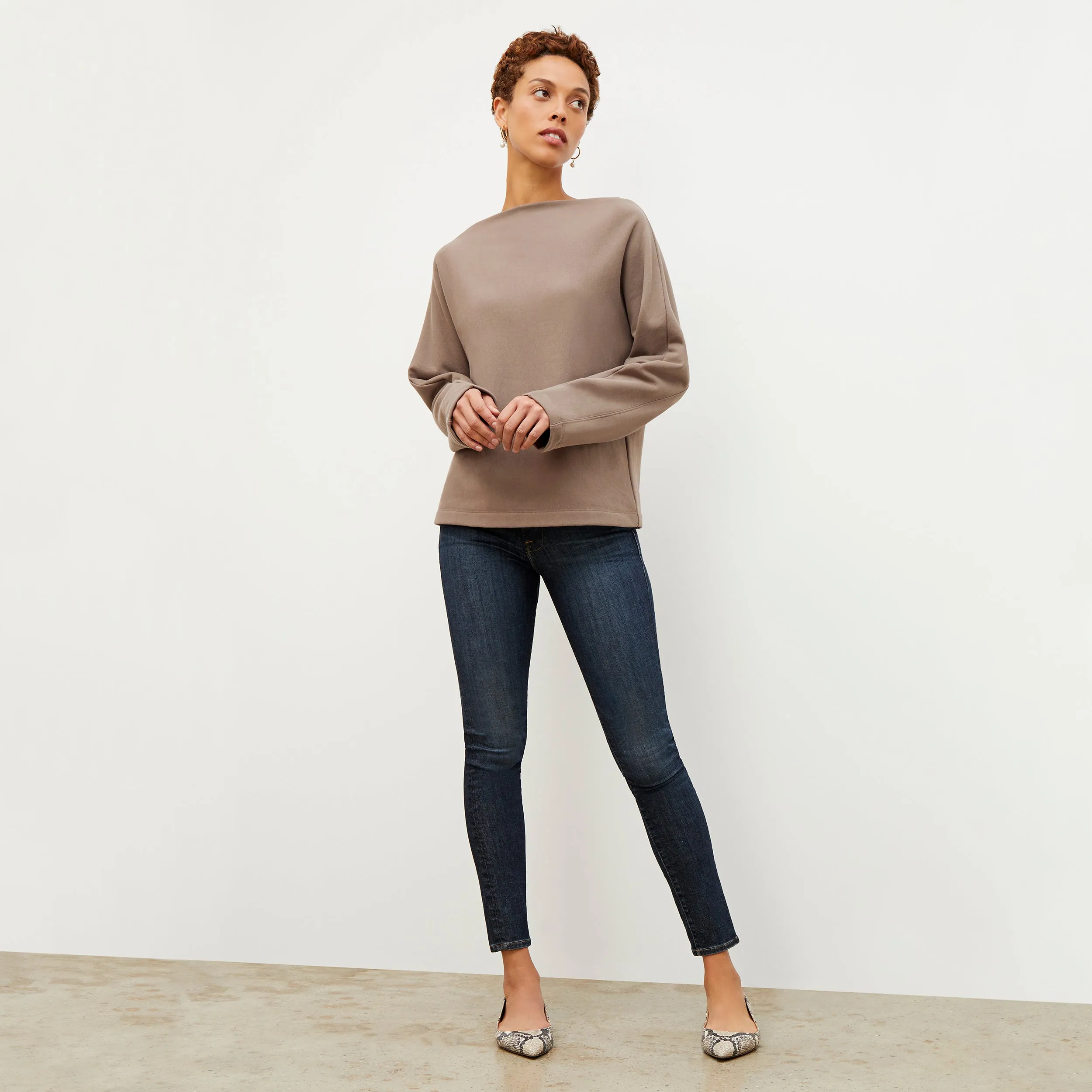Kristin Pullover - French Terry :: Mink