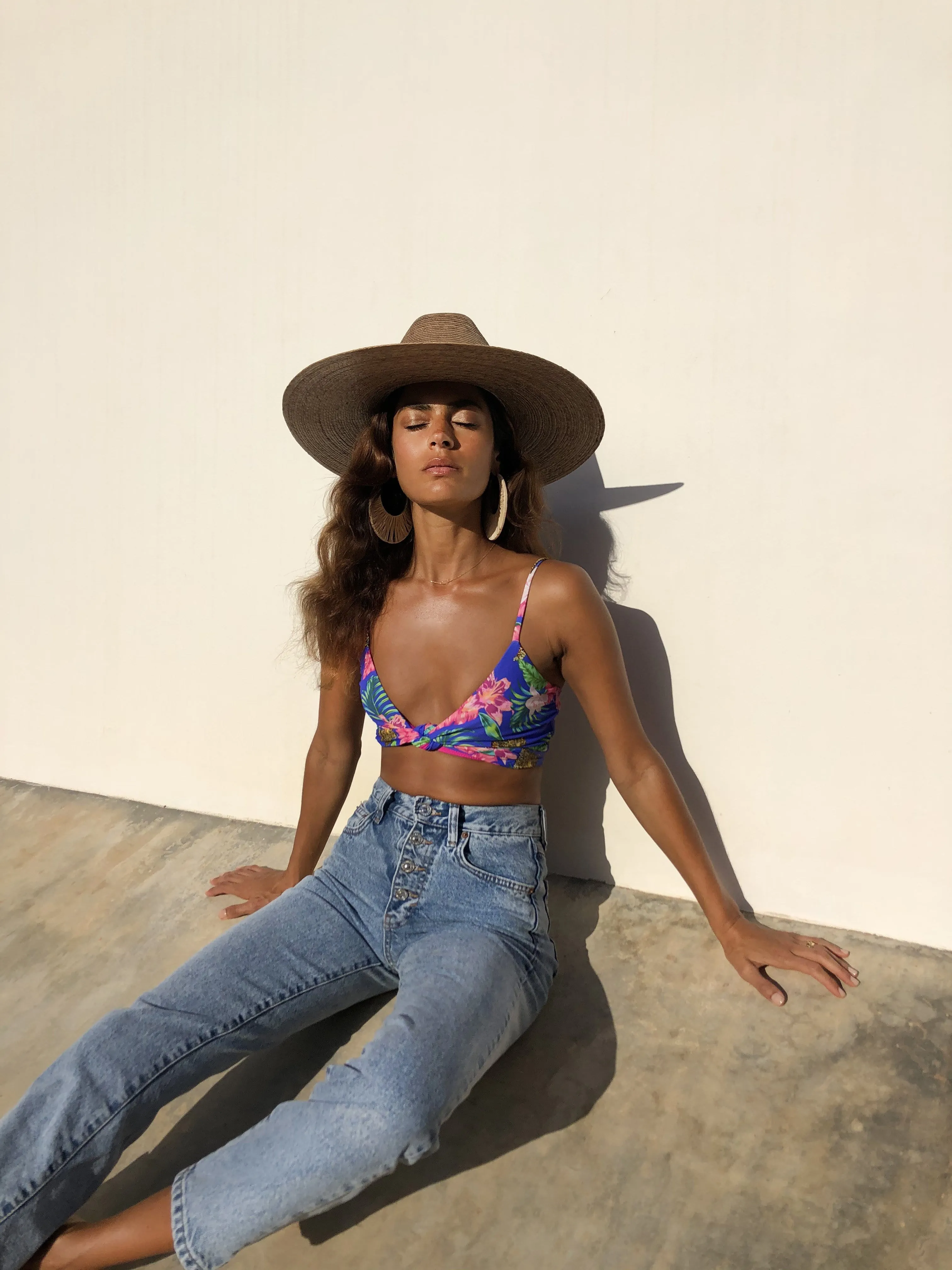 Oyster Top In Blue Tropical Leopard
