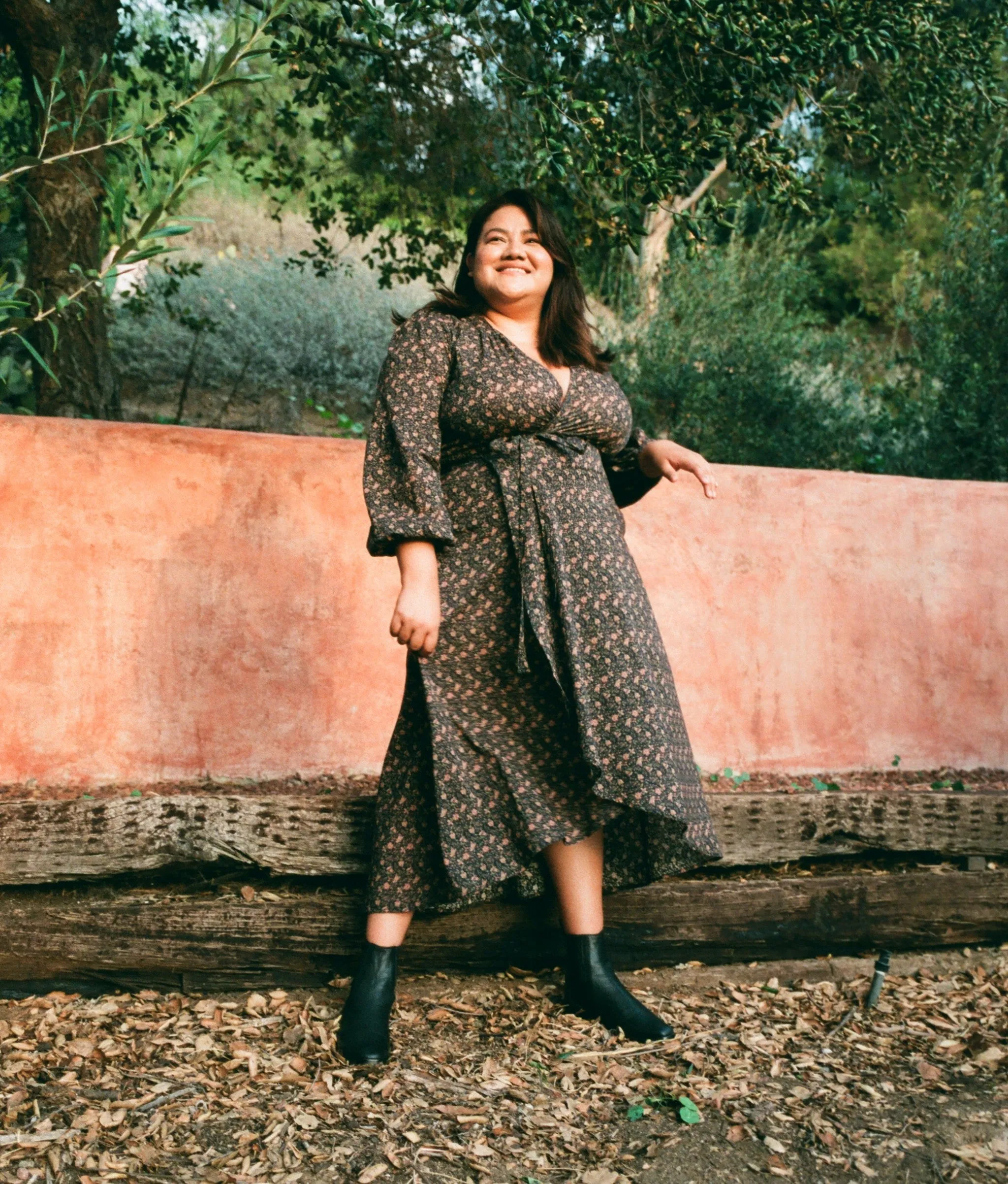 The Bergen Dress Extended | Black Cosmos Floral