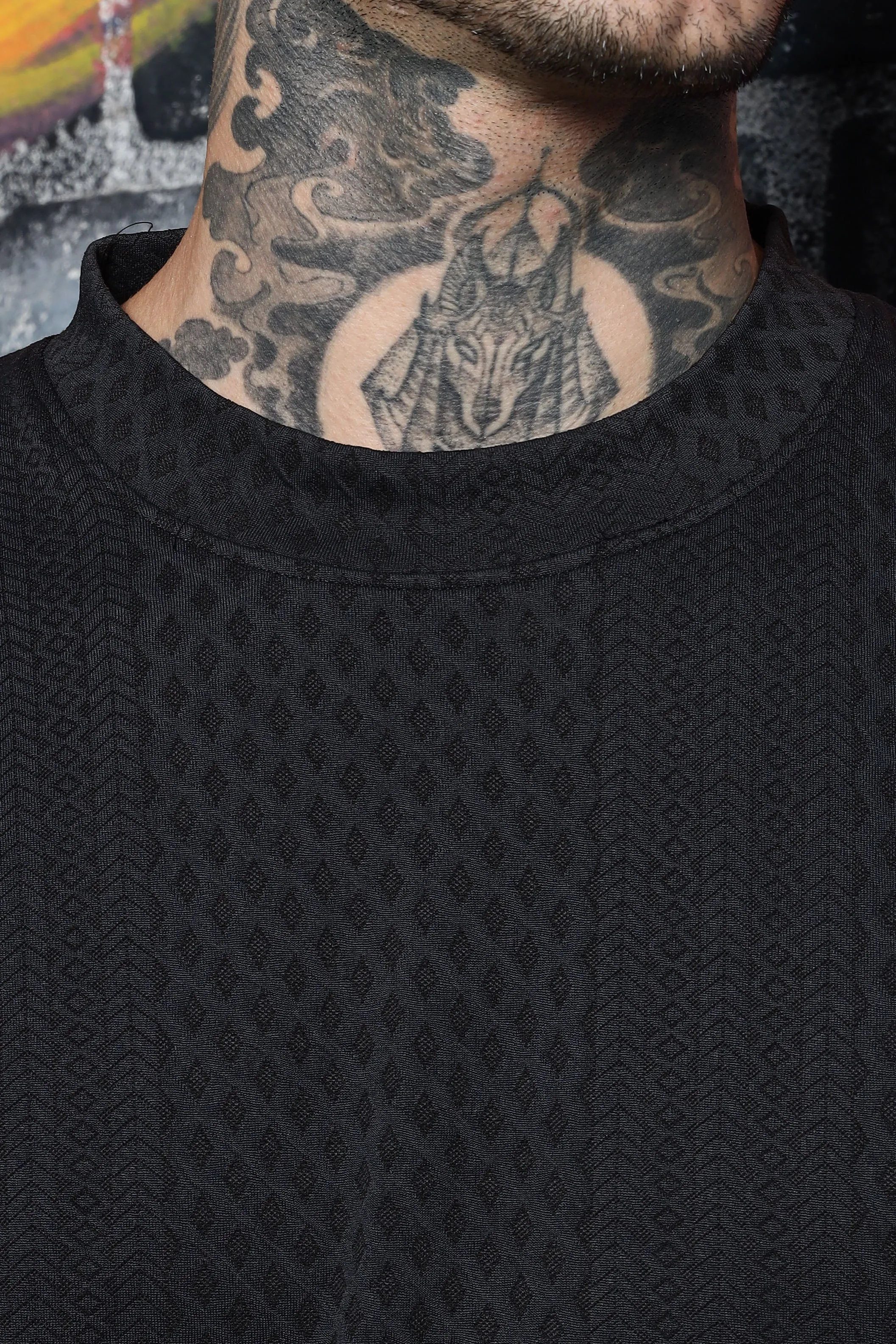 Unisex Black Textured Round Neck Oversized T-shirt
